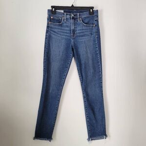 Gap True Skinny High Rise Jeans 6/28R Raw Hem